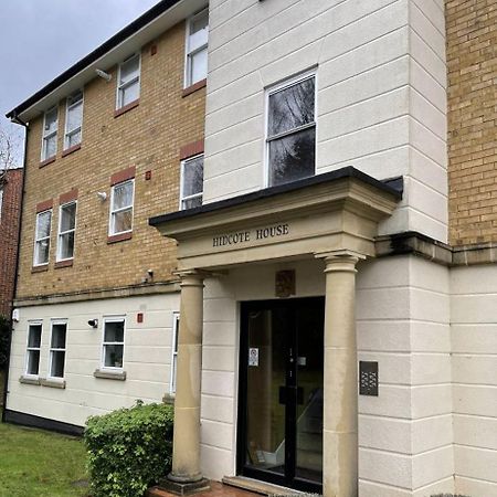 Stunning Studio Flat - Free Parking - 3 Min From Sutton Stationアパートメント エクステリア 写真